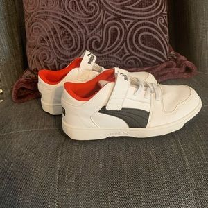 Boys Puma Tennis Shoes